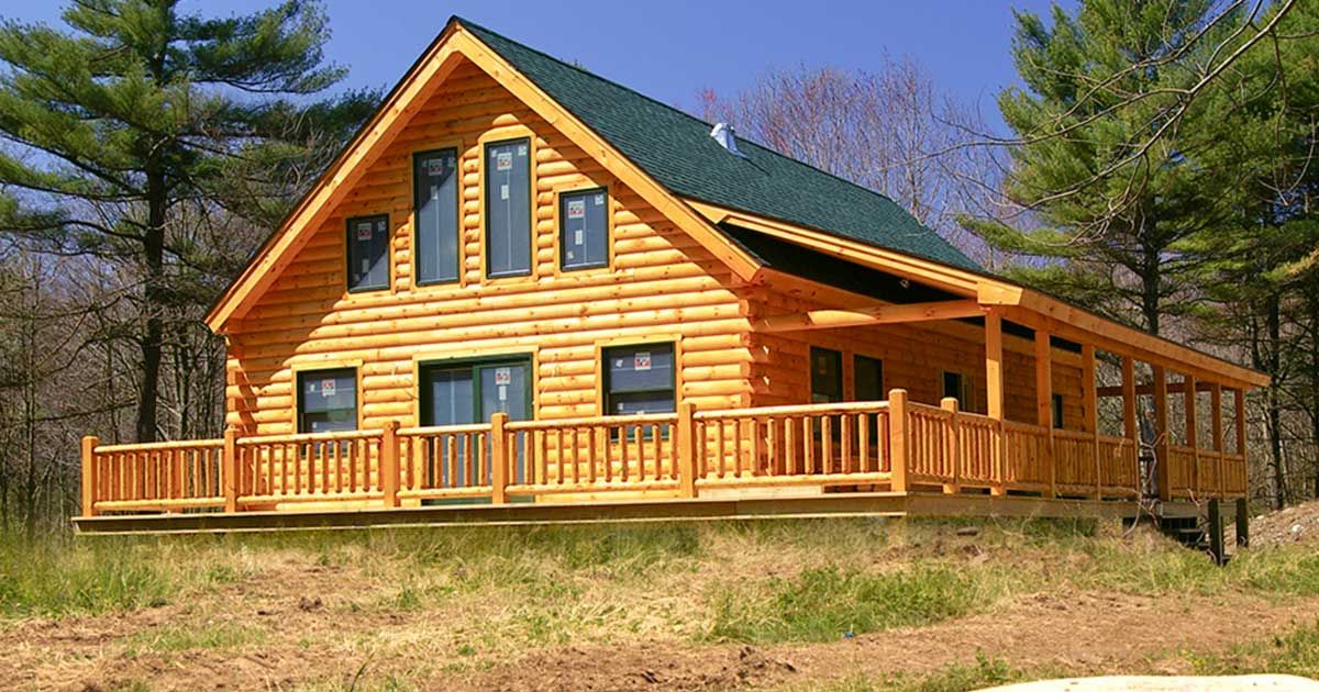 Coventry Log Homes' Kinsman 3 bedrooms, 3 bathrooms and a loft