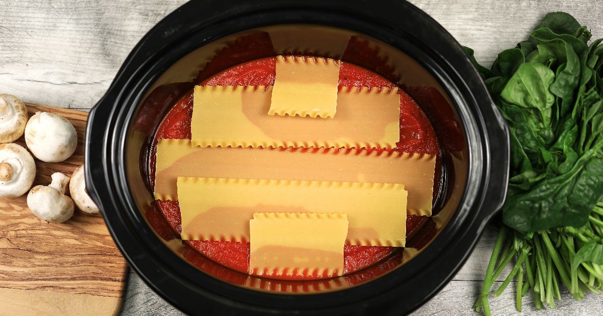 How to make slow cooker spinach lasagna Cooktop Cove