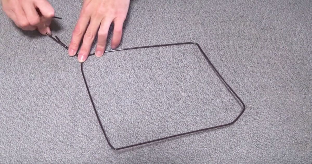 24 genius life hacks for coat hangers SF Globe