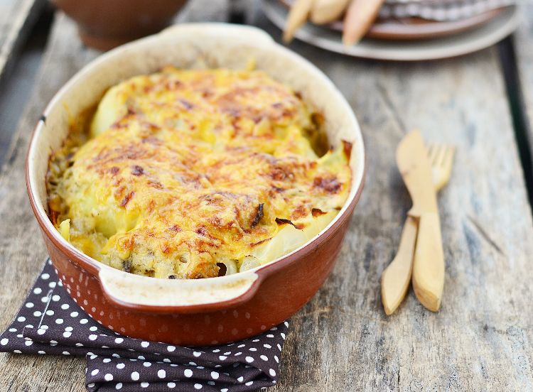 How to make cheesy baked cabbage casserole Cooktop Cove