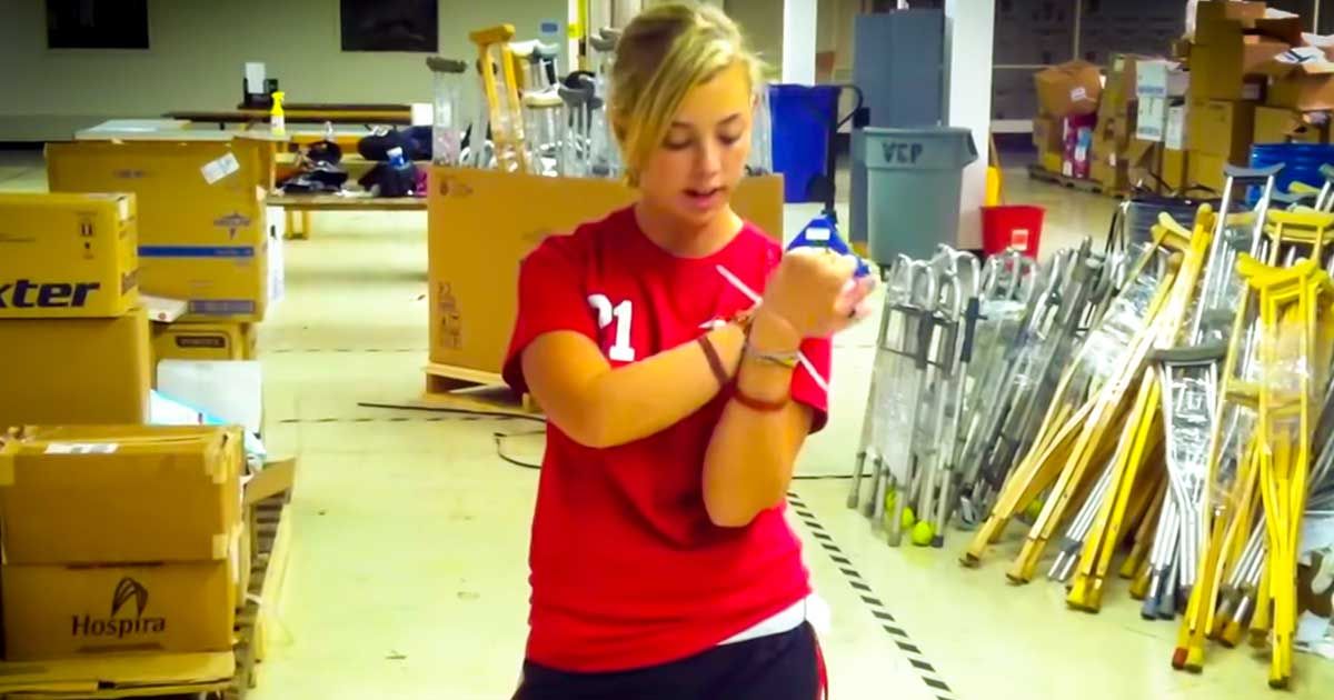 This Young Woman Teaches You How To Break Your Hands Free From Zip Ties