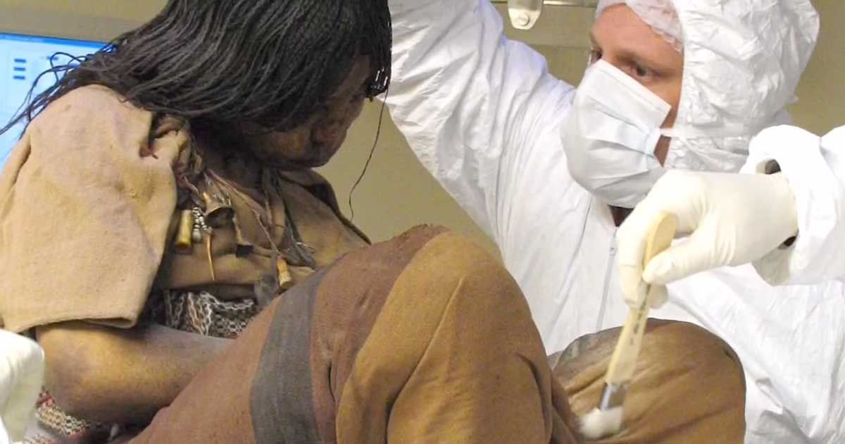 Cuerpo De Niña Congelada Hace 500 Años