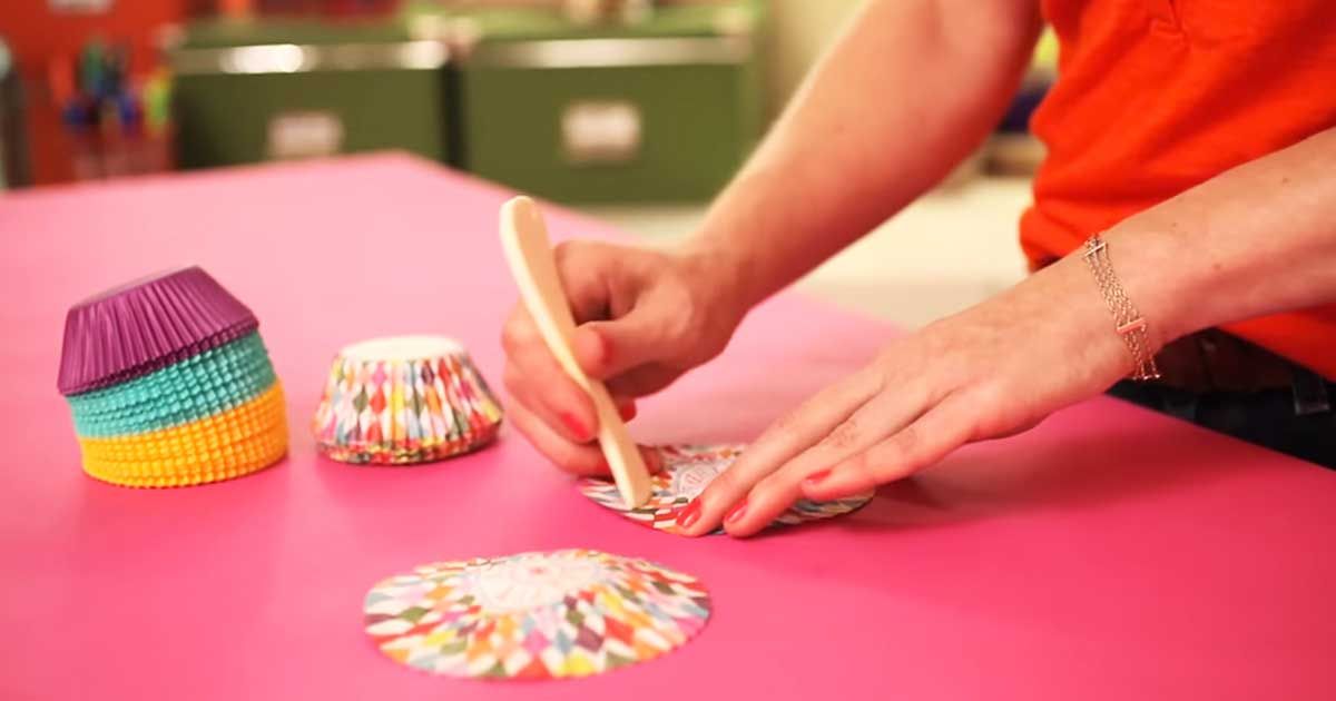 How To Make A Garland Out Of Paper Cupcake Liners SF Globe
