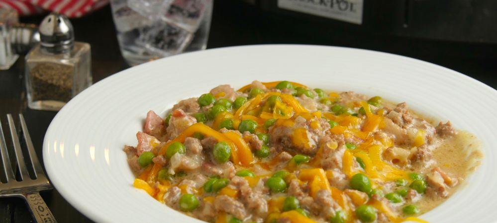 Bacon Cheeseburger Tator Tot Casserole – A Unique Crockpot Dish Recipe and Video