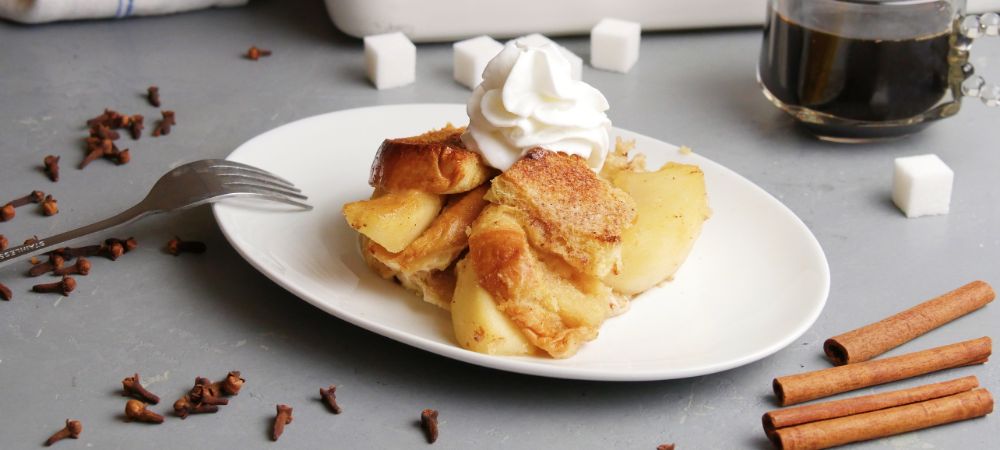 Forget PSLs – This French Toast Casserole Exudes Fall Recipe and Video
