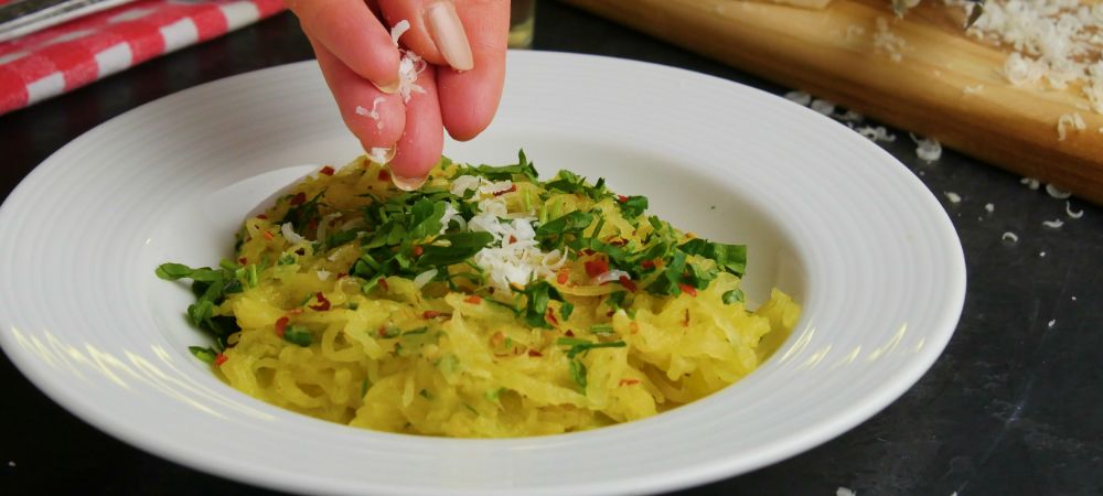 Instant Pot Garlic Parmesan Spaghetti Squash Recipe and Video