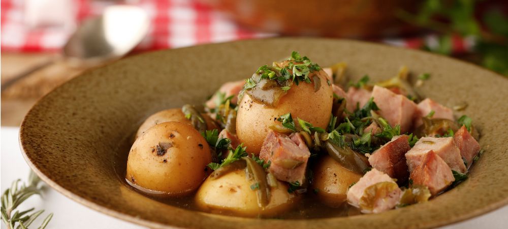 Slow Cooker Ham, Green Beans And Potatoes  Recipe and Video