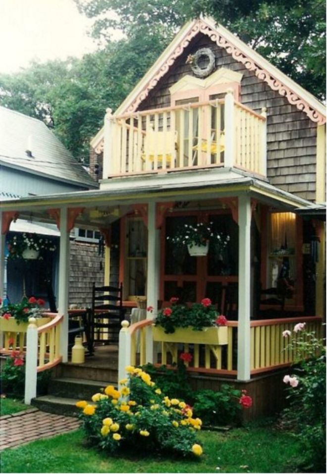 Tour with us the delightful Oak Bluffs tiny cottage historic village