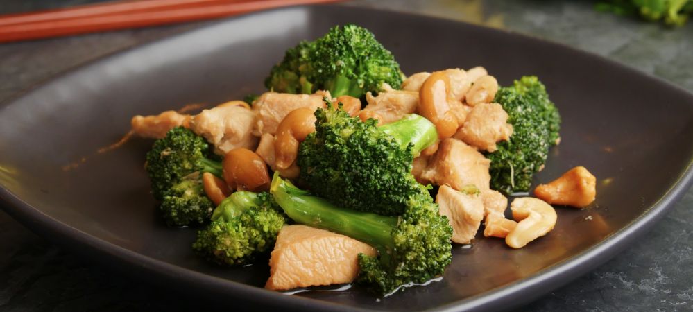 Instant Pot Broccoli And Cashew Chicken Recipe and Video