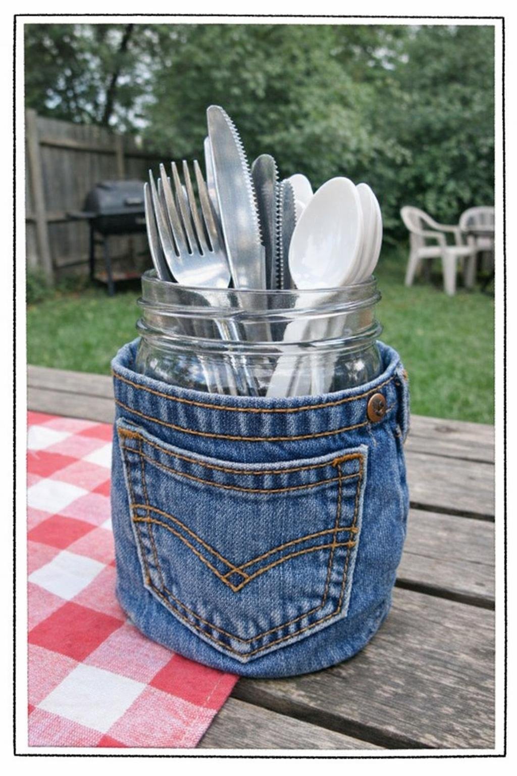 Picnic utensil caddy