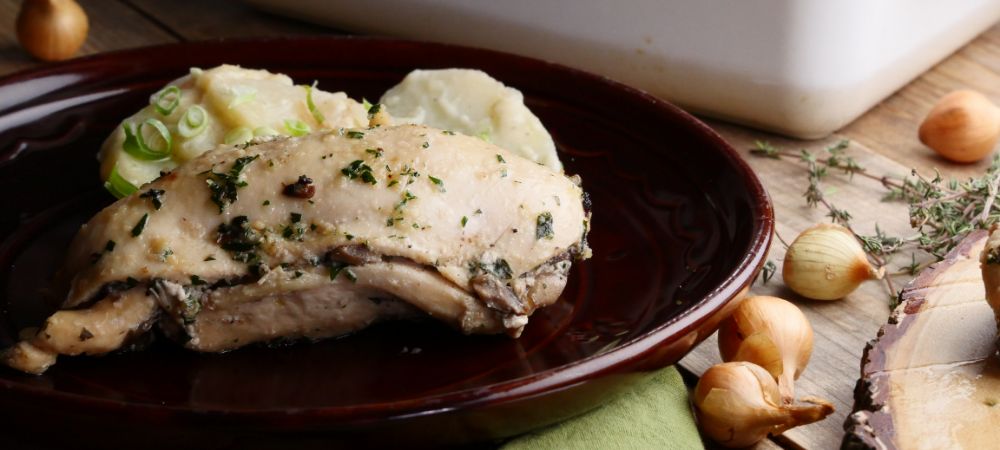 Garlic Butter And Mushroom Stuffed Chicken Recipe and Video