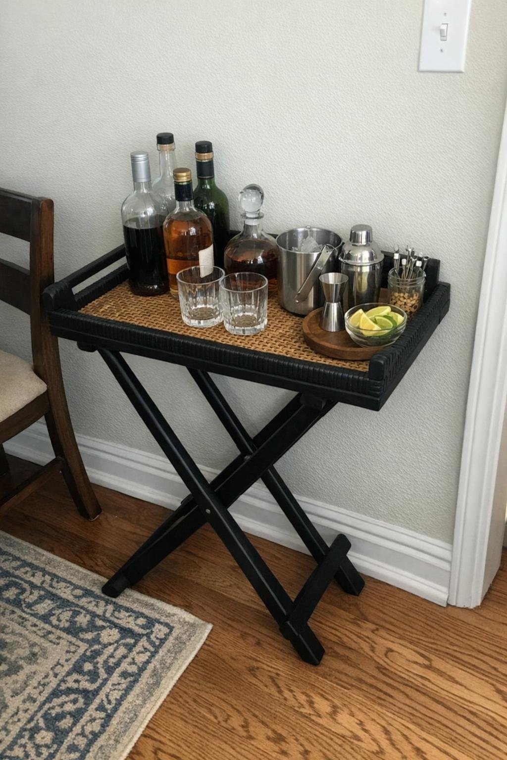 Black TV tray mini bar with rattan tray