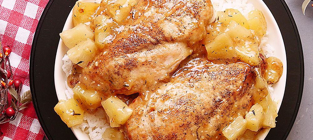 This Hawaiian-inspired Pineapple Chicken And Rice Dish Couldn't Be Easier Recipe and Video
