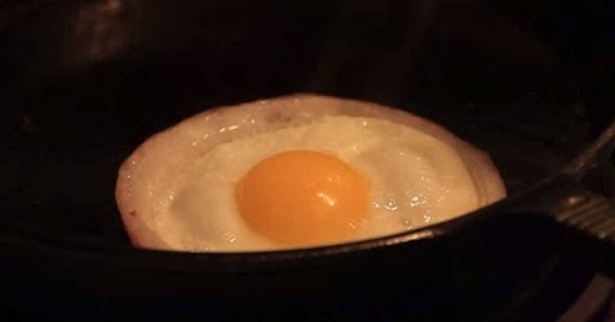 It Turns Out We've Been Cooking Eggs Wrong This Entire Time. Watch This