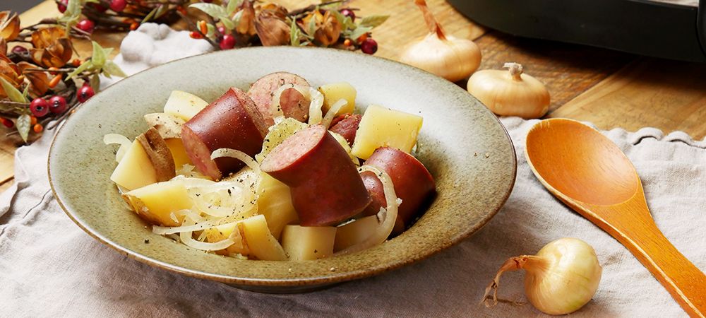 Tired Of Cooking? Here's A One-pot, Dump-and-go Sausage-and-veg Meal Recipe and Video