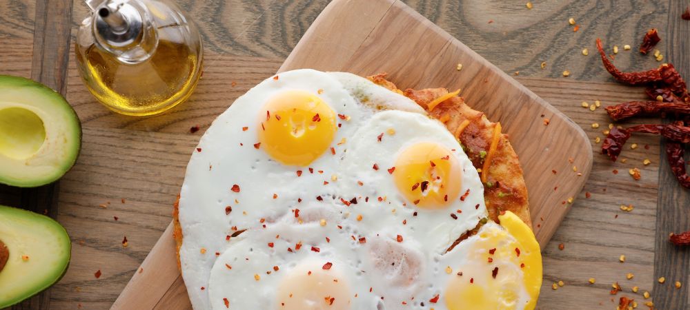 Low-carb Avocado And Egg Pizza Recipe and Video