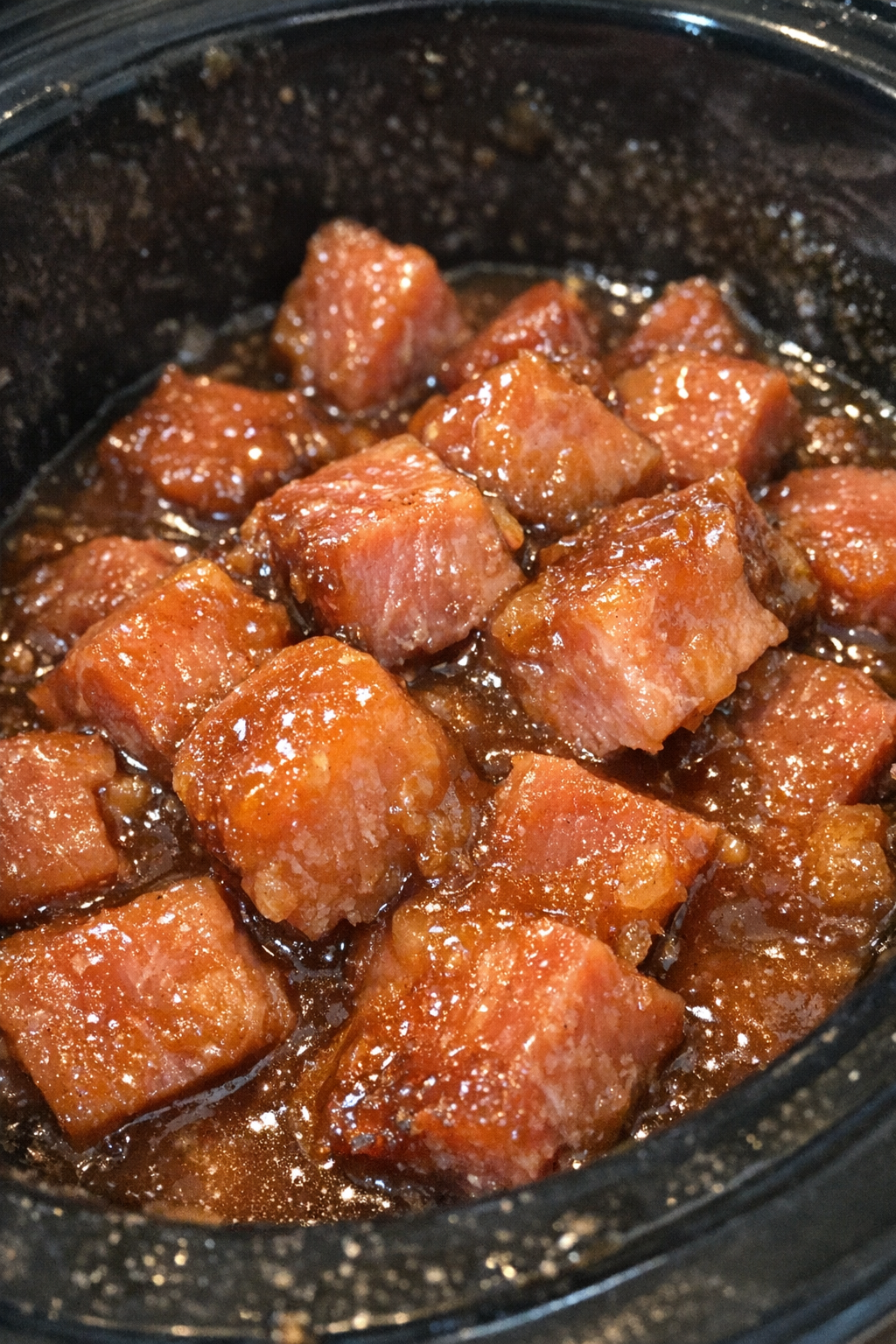 Slow cooker ham in thick amber sauce