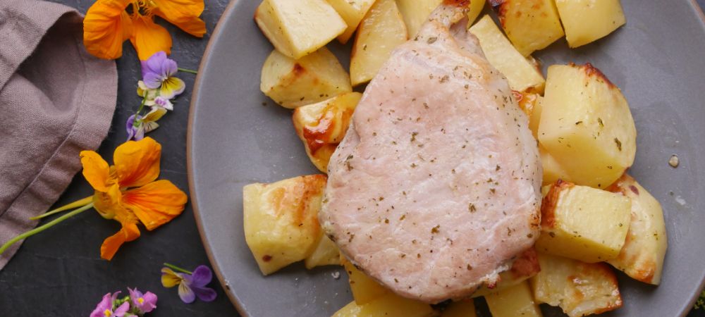 When You Need An Ultra-easy Dinner Idea, Turn To This Recipe Recipe and Video