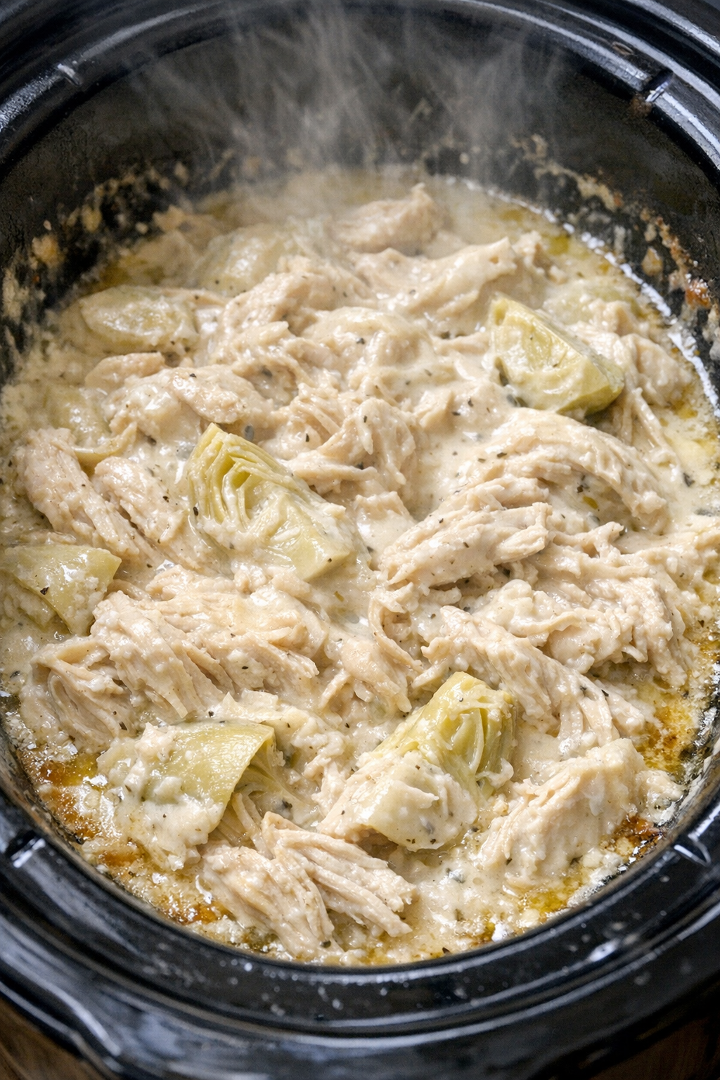 Slow cooker creamy artichoke chicken