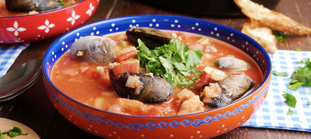 An Impressive Meal That's Ridiculously Easy To Cook? This Slow-cooker Cioppino Is It Recipe and Video