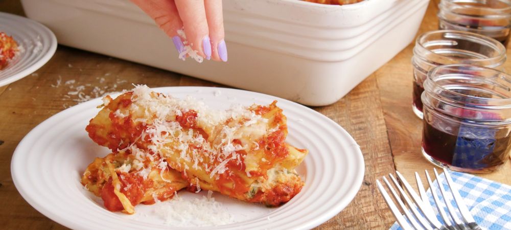 Spinach And Artichoke Manicotti: The Grown-up Version Of Spinach And Artichoke Dip Recipe and Video