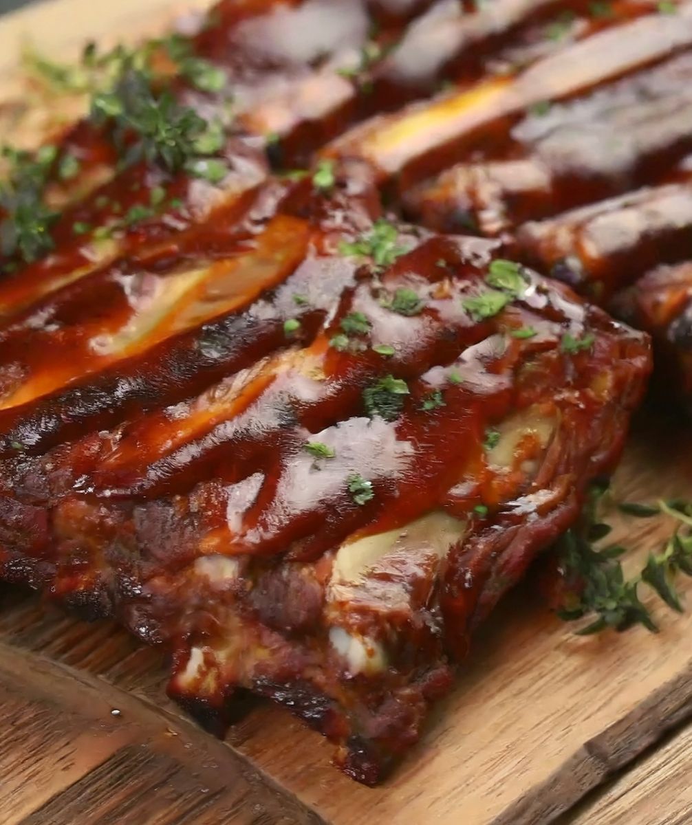 These slow cooker ribs are a surefire crowd-pleaser - Cooktop Cove