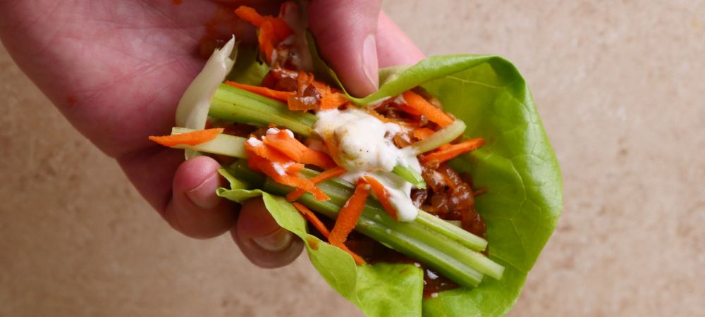 Low-carb Buffalo Chicken Lettuce Wraps Recipe and Video