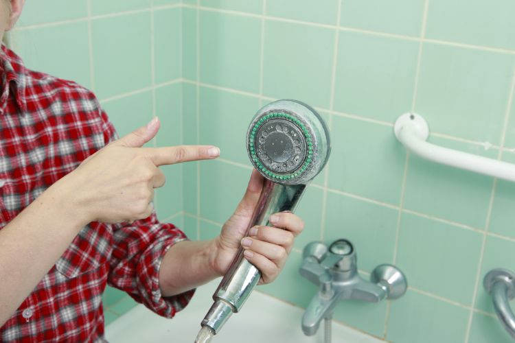 Have a gross shower? Here's the one trick you need (+ 6 hacks)