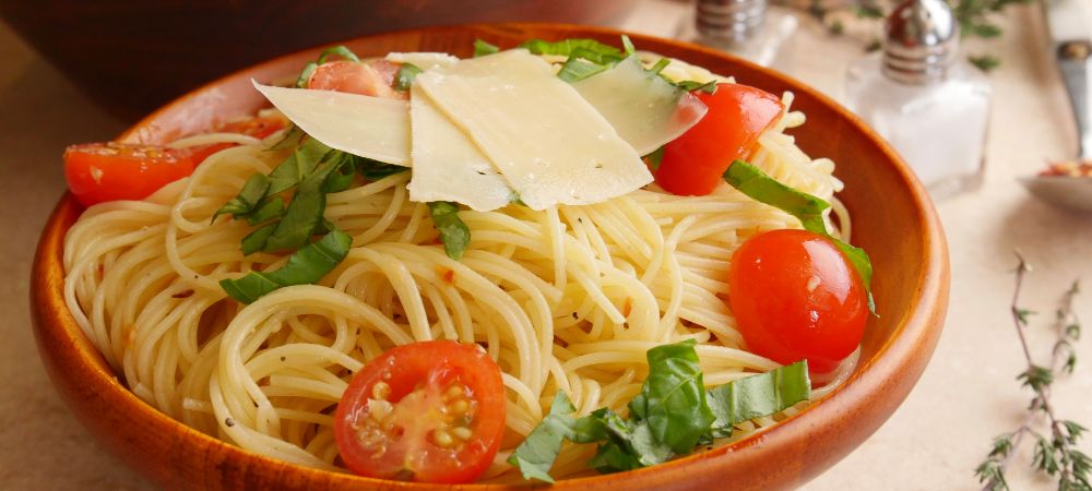 Vegetarian Cherry Tomato Basil Angel Hair Recipe and Video