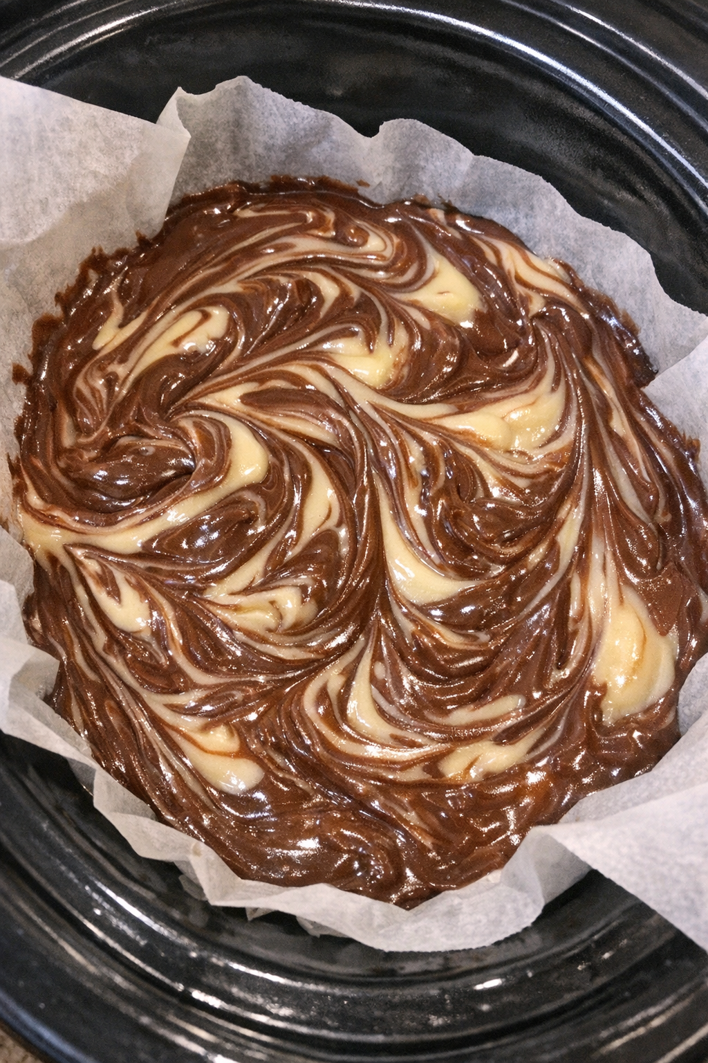 Slow cooker mudslide fudge with glossy swirls