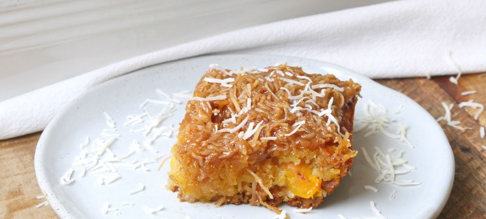 People Call This 'Granny Cake,' And It's Dead Simple To Make Recipe and Video