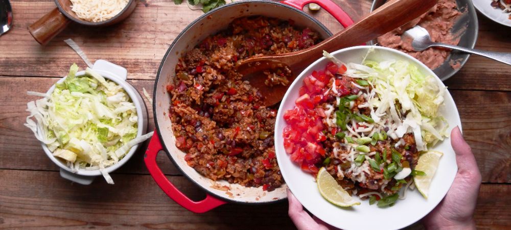 This One-pan Skillet Rice Has All The Flavor Of Your Favorite Tacos Recipe and Video